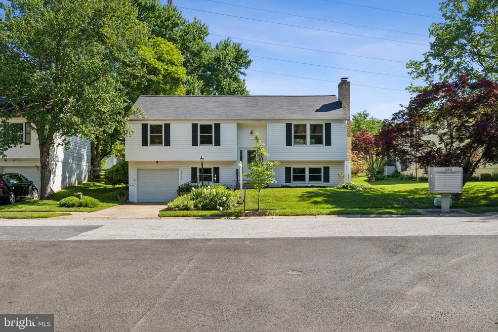 6401 Windharp Way, Columbia, MD 21045 - photo 1