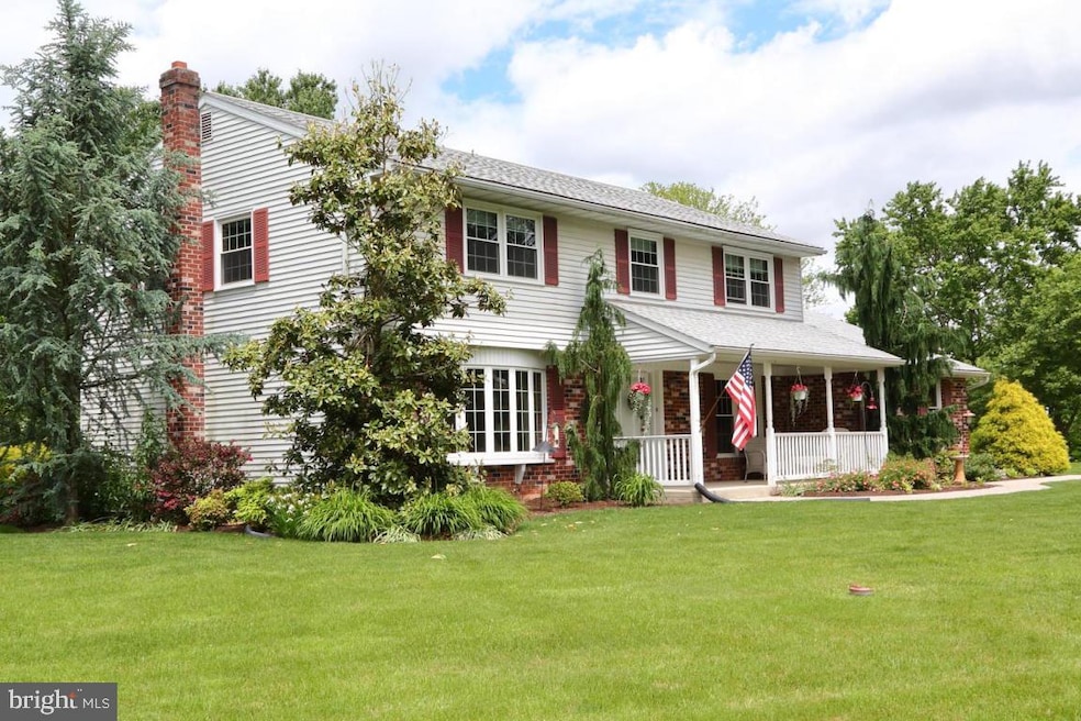 219 Riveredge Dr, Leola, PA 17540 - photo 1