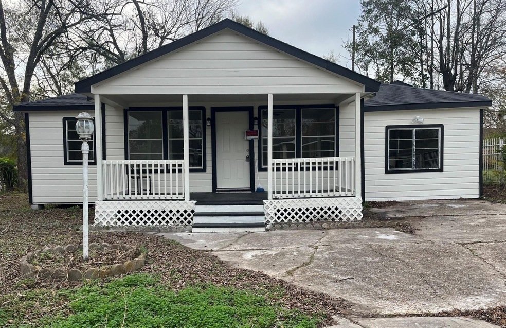 4626 Dewberry St, Houston, TX 77021 - photo 1