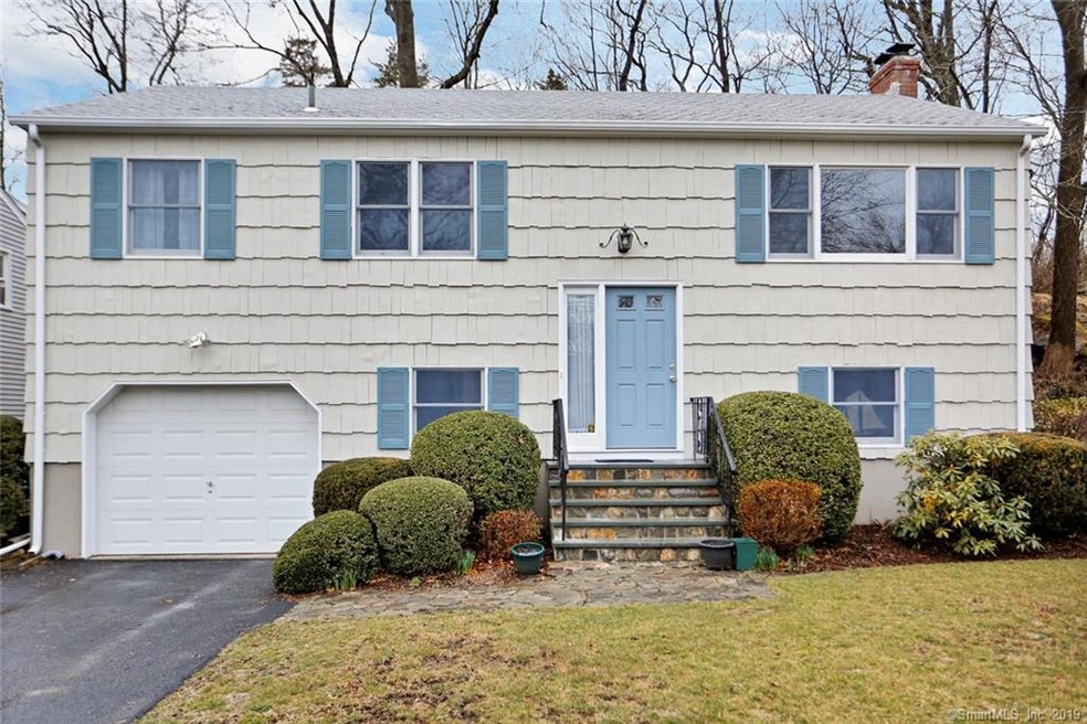 3 Kellee Dr, Norwalk, CT 06854 - photo 1