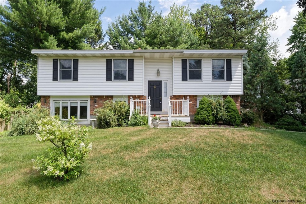 3 Emerson Dr, Latham, NY 12110 - photo 1