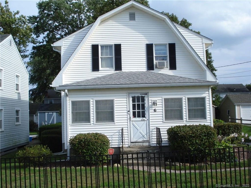 4-bedroom colonial
