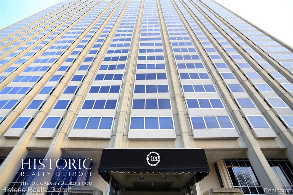 1300exterior20x15.jpg