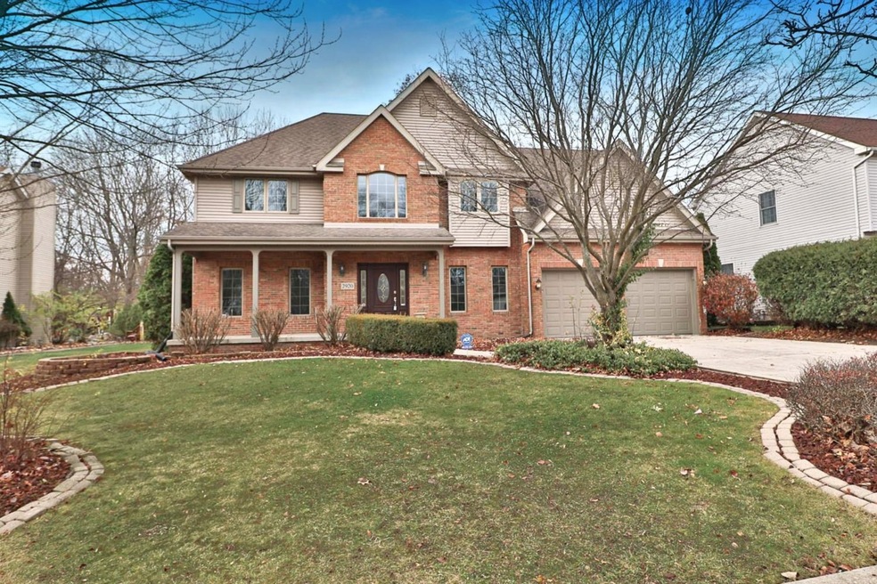 2920 Painted Leaf Dr, Crown Point, IN 46307 - photo 1