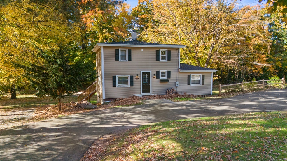 908 Chamberlain Hwy, Berlin, CT 06037 - photo 1