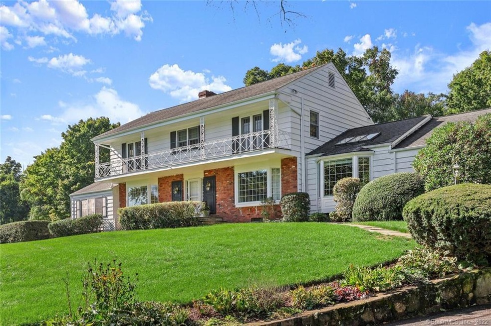 51 Cricket Ln, Stamford, CT 06903 - photo 1