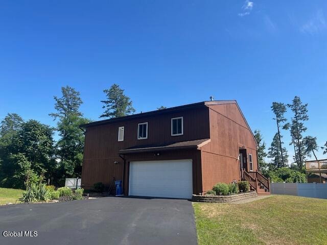 30 Pitch Pine Rd, Albany, NY 12203 - photo 1