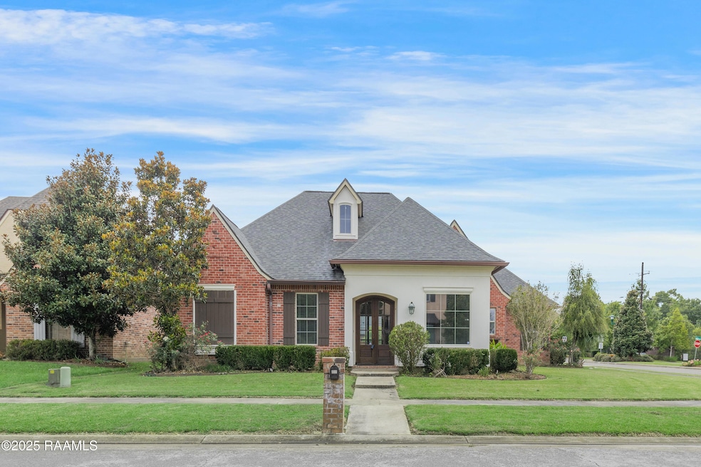 100 Huttingtower Ln, Lafayette, LA 70508 - photo 1