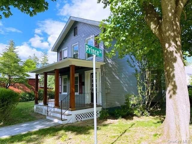 7 Phillips St, Red Hook, NY 12571 - photo 1