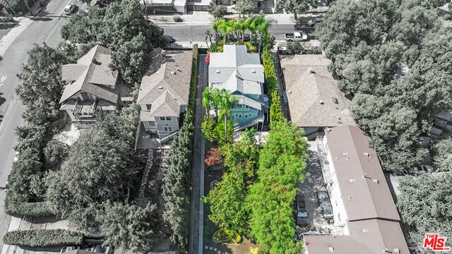 LARGE BACKYARD | 10,749 Sq Ft LOT