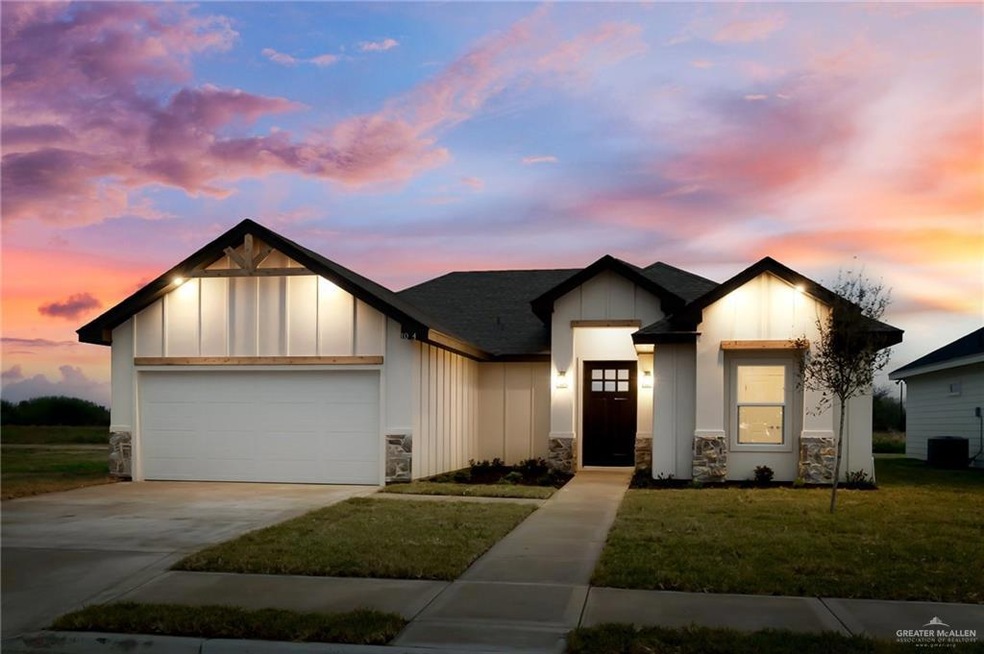 1004 Broken Arrow Dr, Alamo, TX 78516 - photo 1