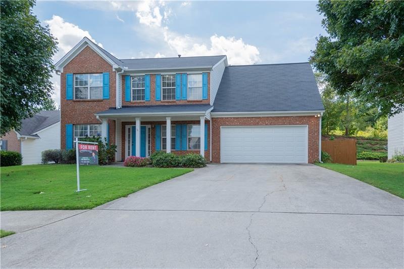 4000 Crescent Walk Ln, Suwanee, GA 30024 - photo 1