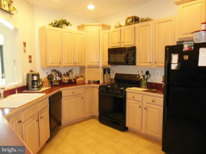 214 Lynn Dr, Stephens City, VA 22655 - photo 1