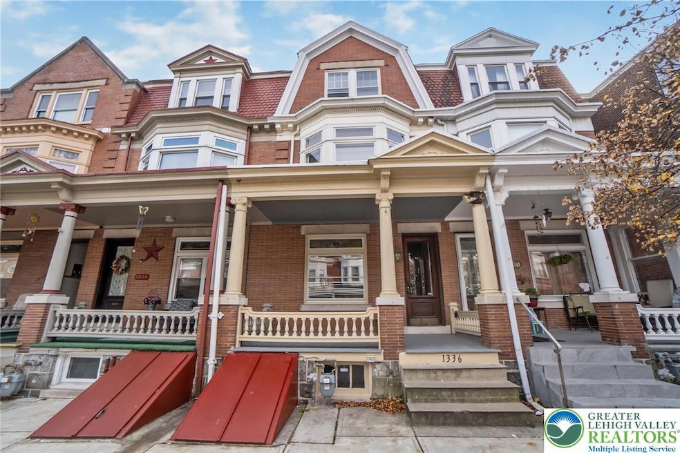 1336 W Turner St, Allentown, PA 18102 - photo 1