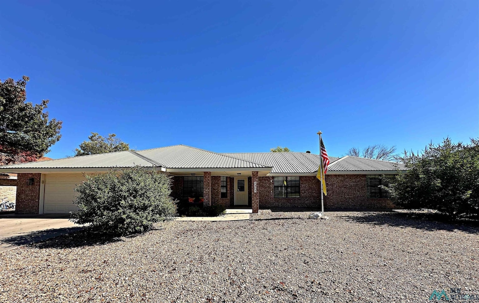 3019 Mesa Verde St, Roswell, NM 88201 - photo 1