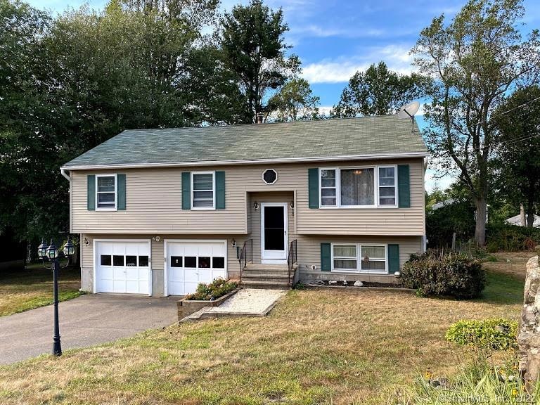 8 Dixie Ave, Wolcott, CT 06716 - photo 1