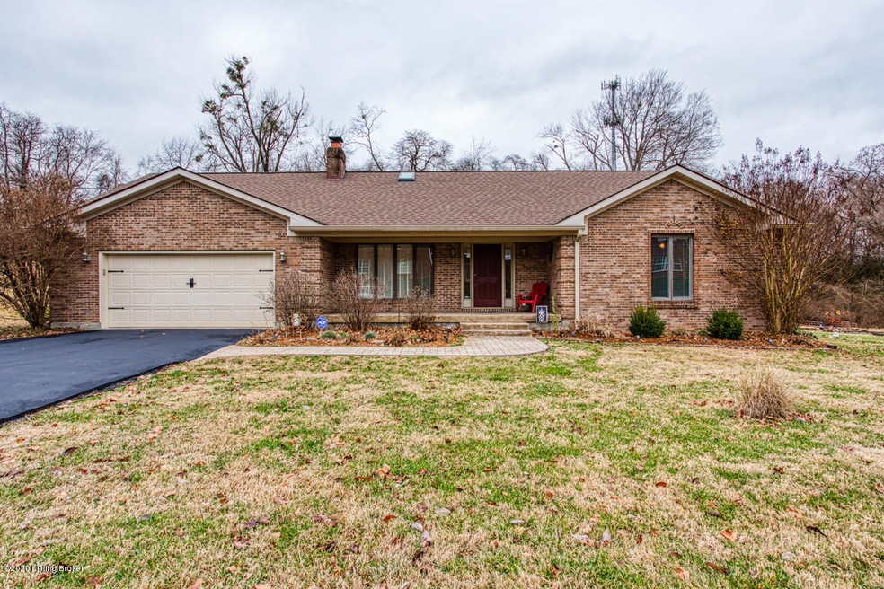 5507 Fern Brook Ln, Louisville, KY 40291 - photo 1
