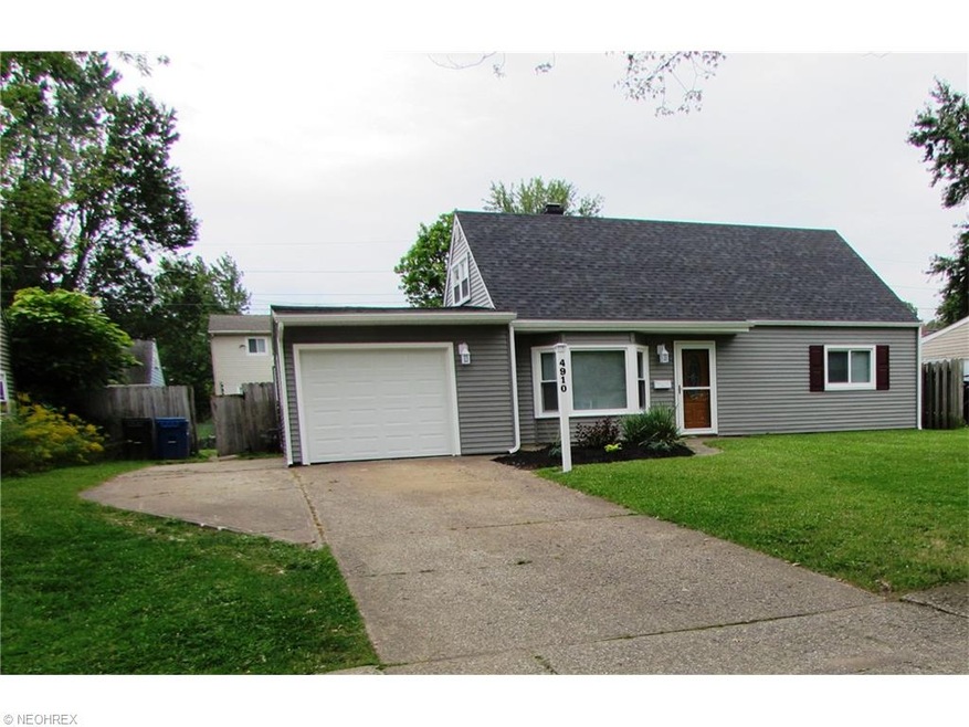 4910 Southwood Dr, Sheffield Lake, OH 44054 - photo 1