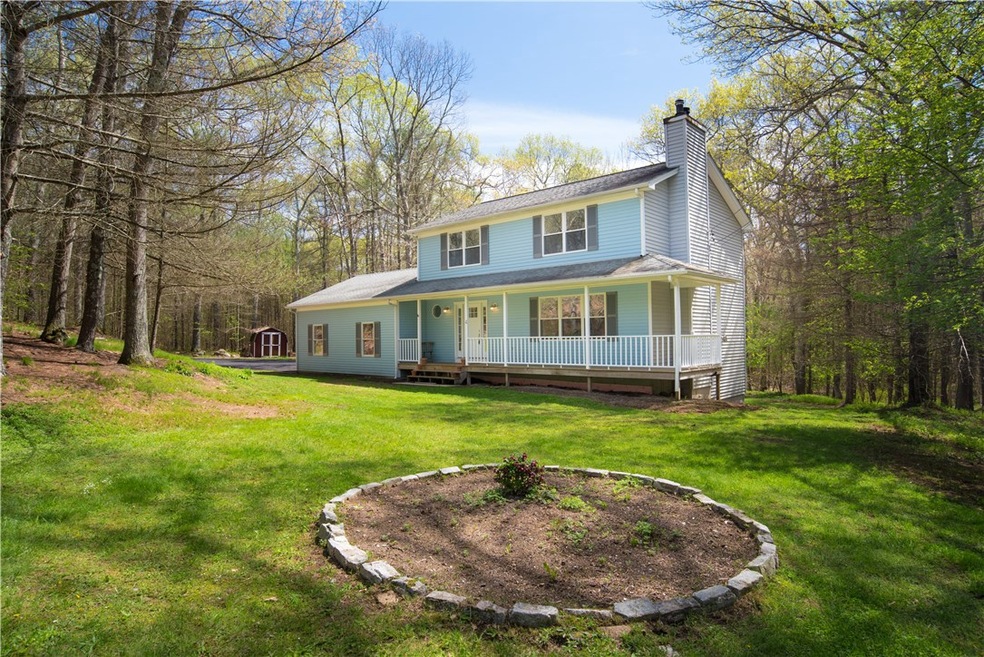 4 Autumn Ridge Rd, Coventry, RI 02816 - photo 1