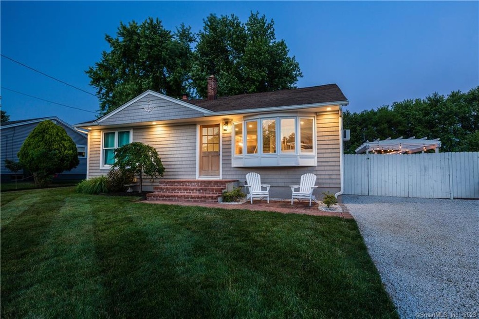 40 Aircraft Rd, West Haven, CT 06516 - photo 1