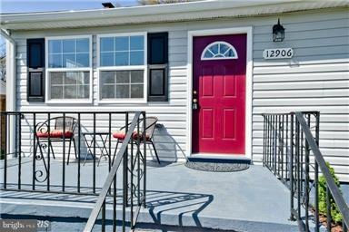 12906 Duckettown Rd, Laurel, MD 20708 - photo 1