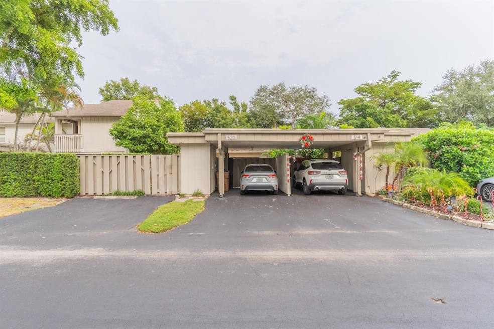 520 Deer Creek Wildwood Ln E, Deerfield Beach, FL 33442 - photo 1