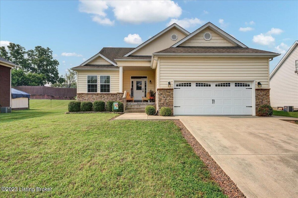 510 Berger Farm Dr, Mount Washington, KY 40047 - photo 1