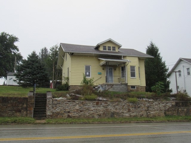 1688 Pitt St, Jennerstown, PA 15547 - photo 1