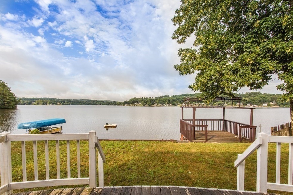 7 Rodman St, West Brookfield, MA 01585 - photo 1