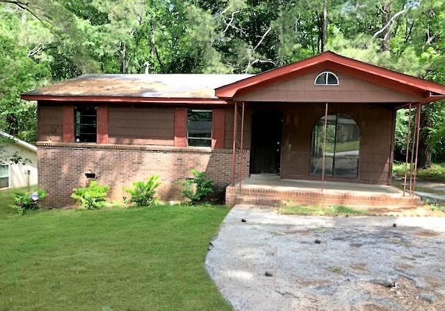 6154 Green Acres Dr SW, Covington, GA 30014 - photo 1