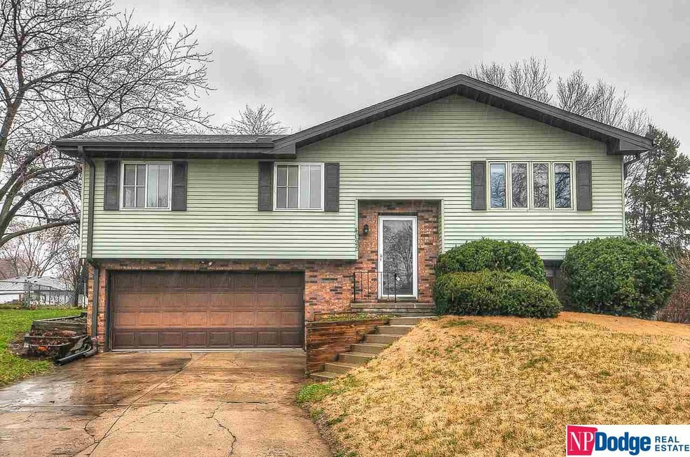 4625 N 130th Avenue Cir, Omaha, NE 68164 - photo 1