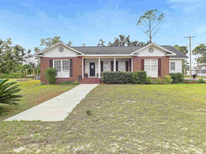 515 N Quincy St, Perry, FL 32347 - photo 1