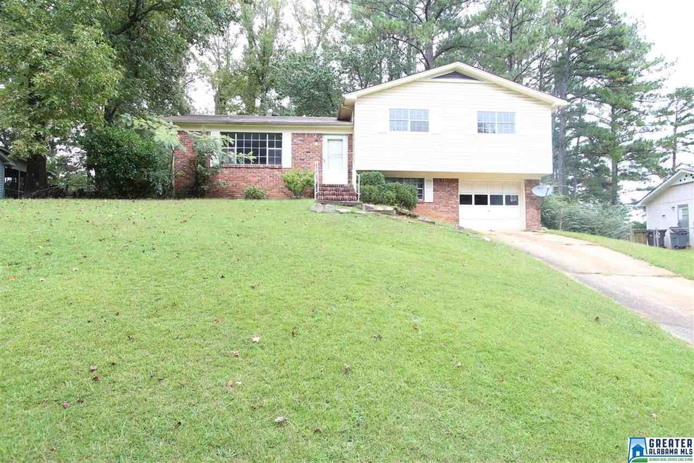 420 21st Ave NE, Center Point, AL 35215 - photo 1