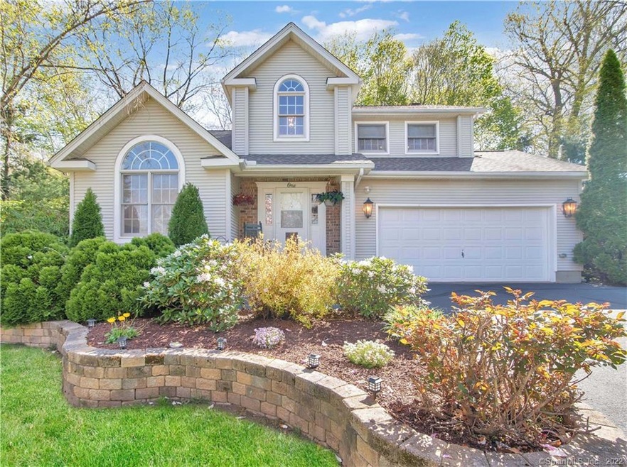 1 Ellsworth Rd, Broad Brook, CT 06016 - photo 1