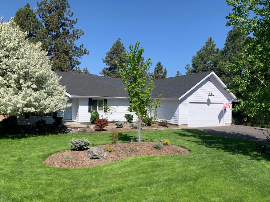 21006 SE King Hezekiah Way, Bend, OR 97702 - photo 1