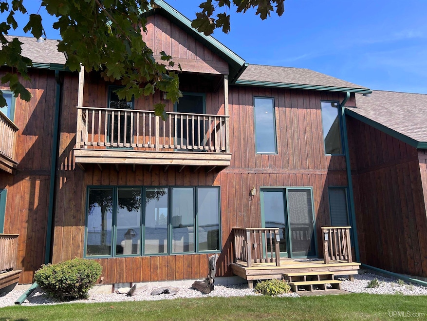 Sold $285,000