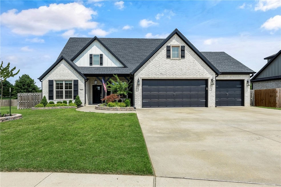 816 Via Perona Rd, Springdale, AR 72762 - photo 1