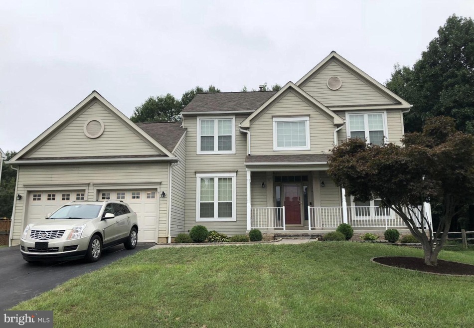 202 Hope Ct E, Bear, DE 19701 - photo 1