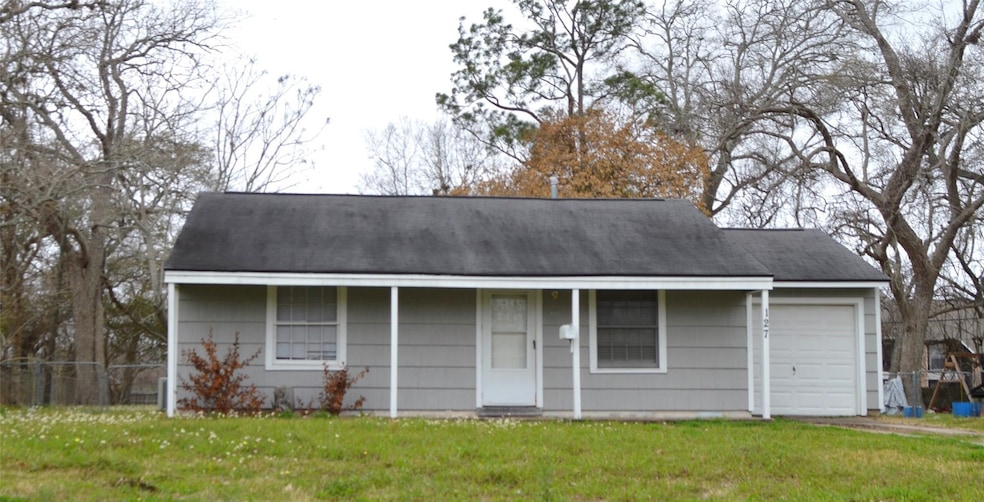 For Rent $1,350/month