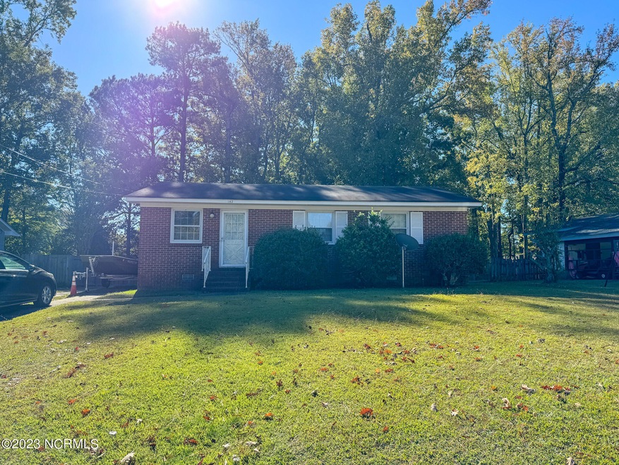 142 Cardinal Rd, Jacksonville, NC 28546 - photo 1