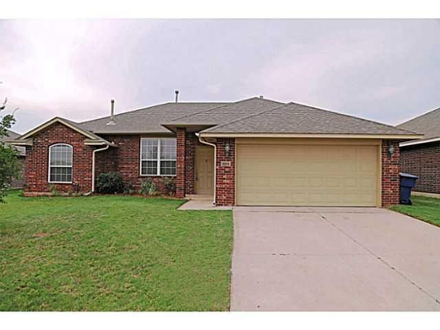 1105 Falco Concolor Dr, Norman, OK 73072 - photo 1