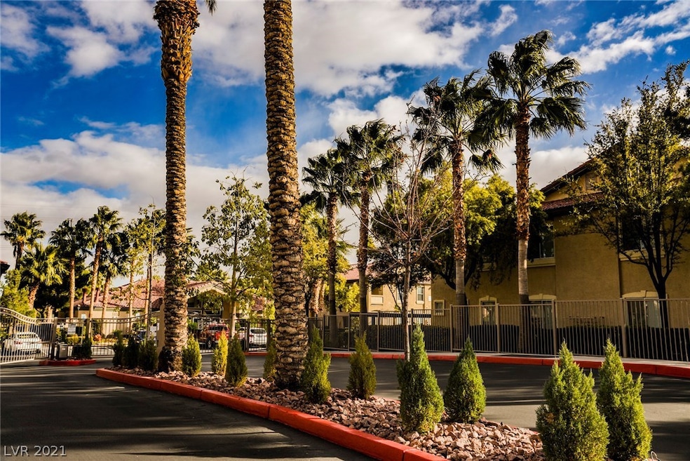 Cliff Shadows, gated community