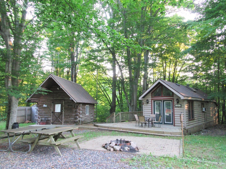 Main Cabin Log Cabin and Firepit