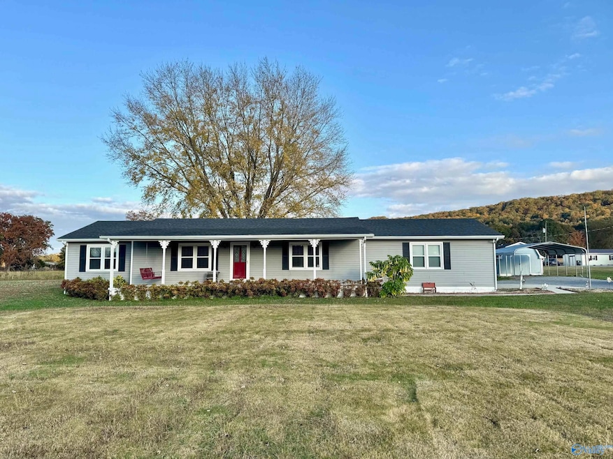 64 N Robinson Rd, Hartselle, AL 35640 - photo 1