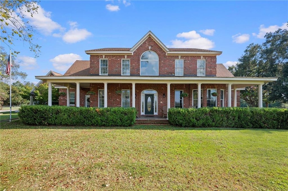 For Sale $2,650,000 • Co-Listing Agent