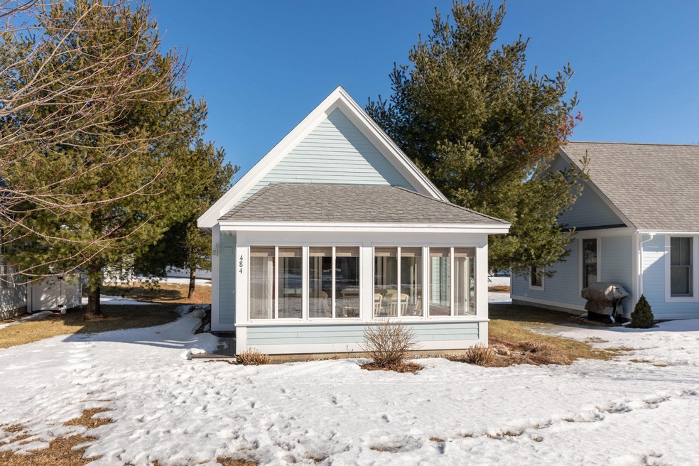 454 Post Rd unit 484, Wells, ME 04090 - photo 1