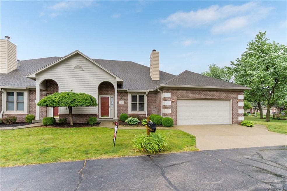 8936 Stonegate Way unit A, Indianapolis, IN 46227 - photo 1