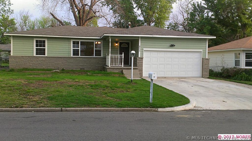 211 W Toledo St, Broken Arrow, OK 74012 - photo 1