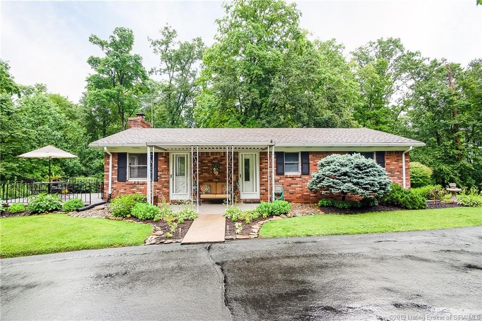 Welcome to 1055 Georgetown Lanesville Road.