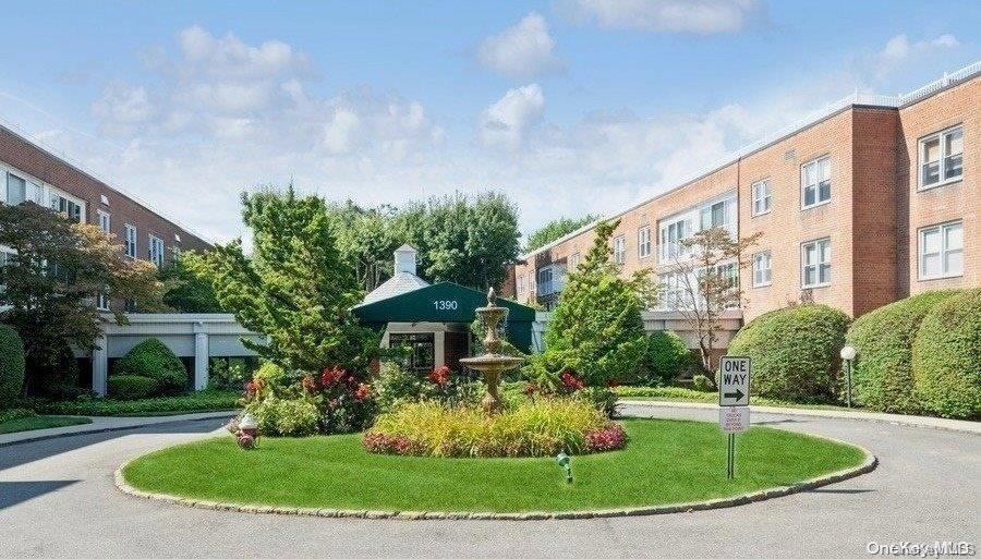 Sold $289,000